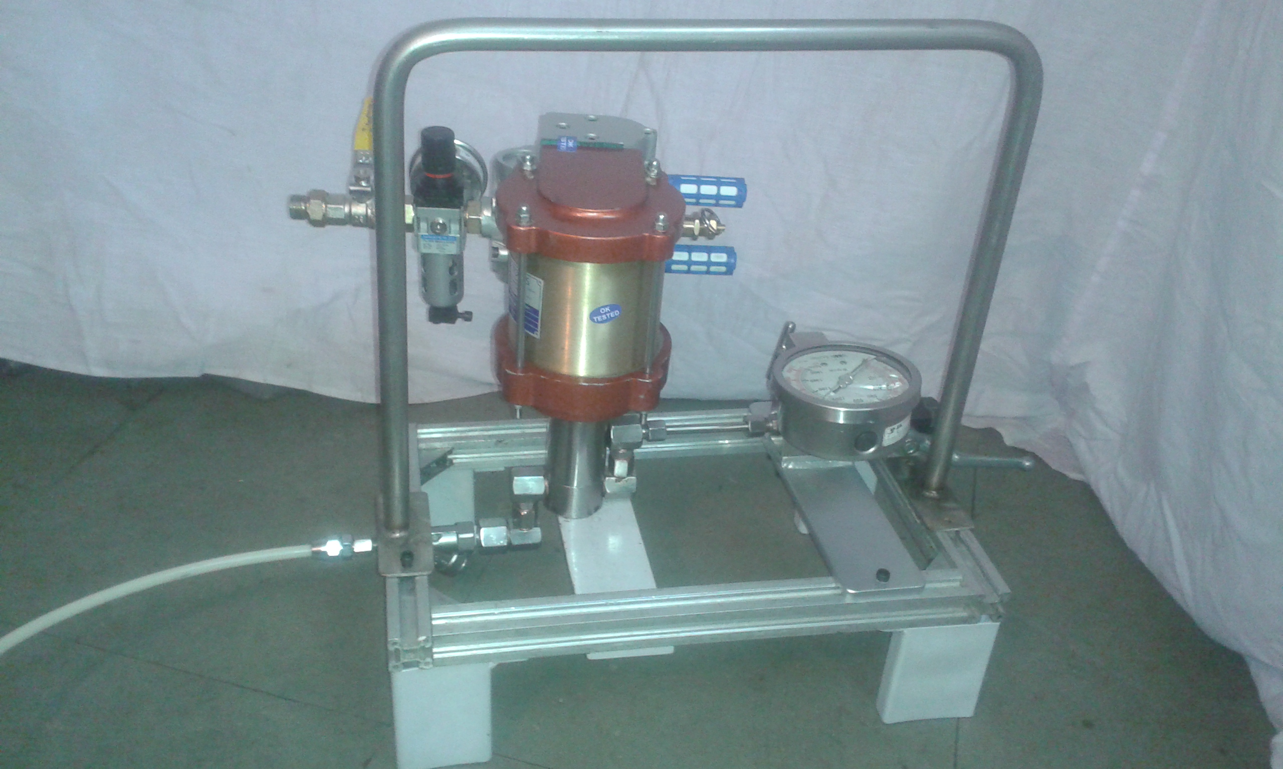Plural Components airless spray painting equipments in india